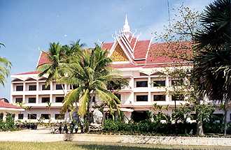 Angkor Hotel