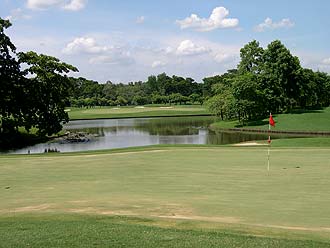 Navatanee Golf Courses
