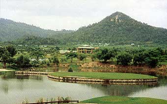 8B Par 3