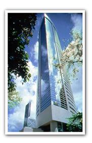 Island Shangri-La Hotel