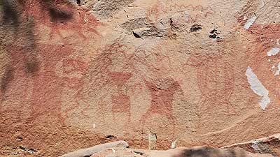 3000 - 4000 years old wall paintings at Pha Taem