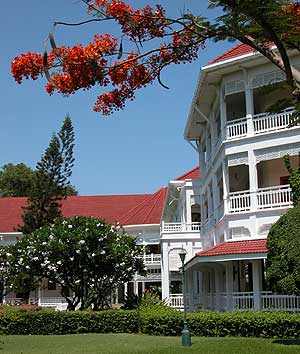 Sofitel Central Hua Hin Resort - Colonial Wing