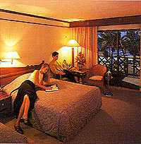 Each of the 162 rooms, spread out over 14 acres, has its own private terrace with garden or ocean views !