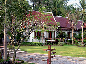 Royal Lanta Resort & Spa