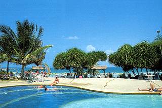 Grosse Poollandschaft 
