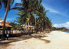 The beautiful Maenam Beach