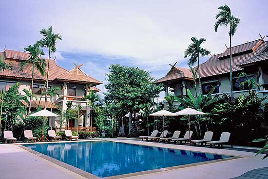 Tarn Baan Bua Villa Resort - Pool