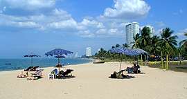 Der Strand vor der Hotelanlage
