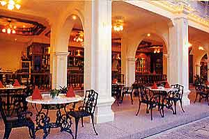 Street Cafe